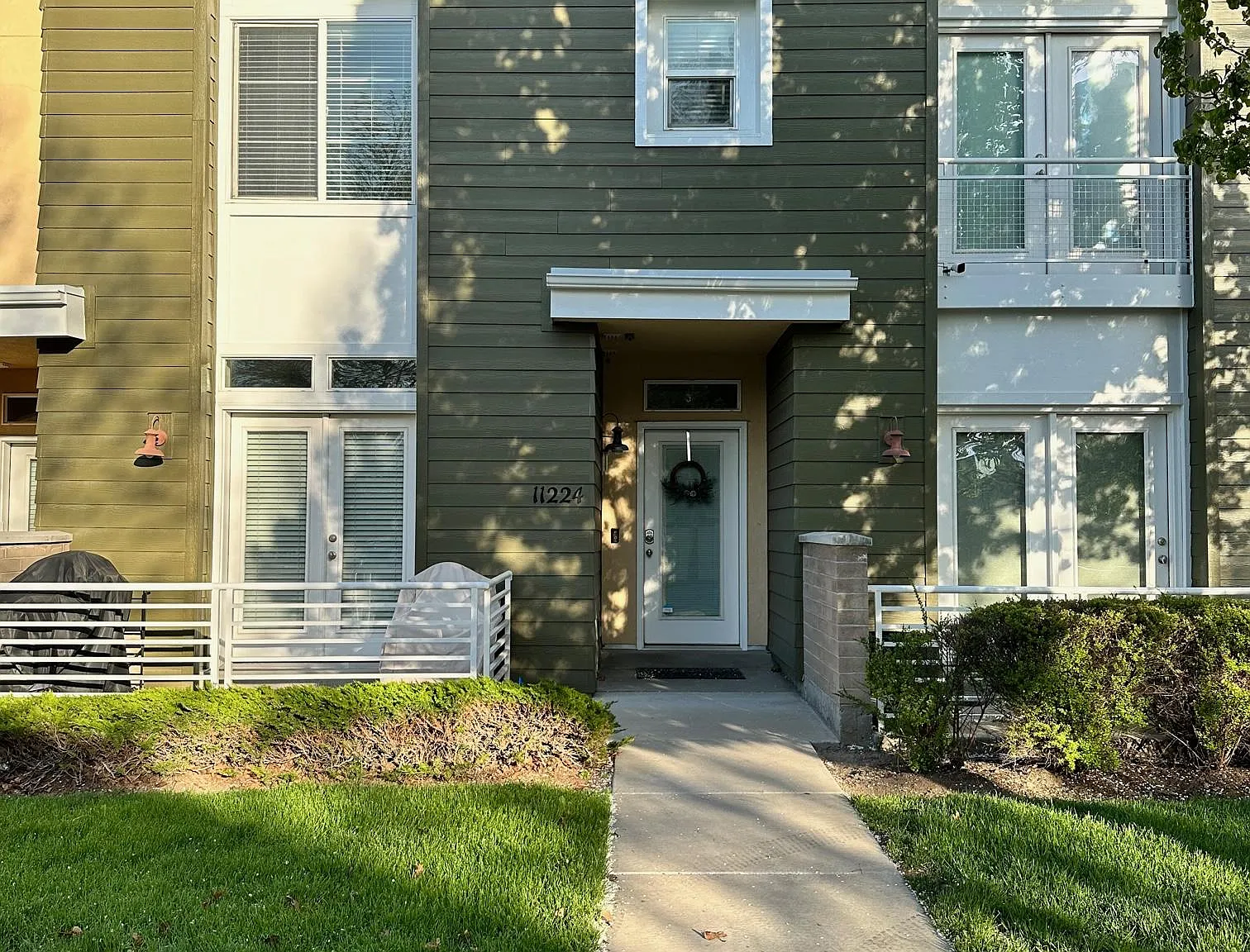 3 bed, 2.5 bath, 1516 sqft, $2,250 — Photo 1