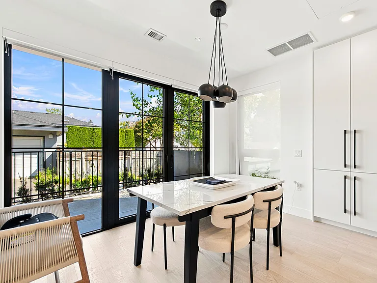 555 W 28th Ave #109 — Photo 7