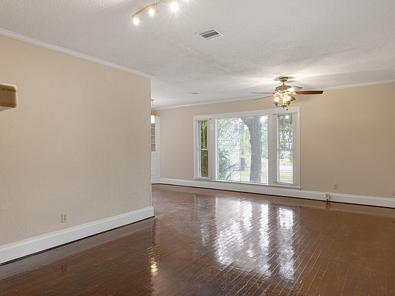 4th image of 510 Wilson St