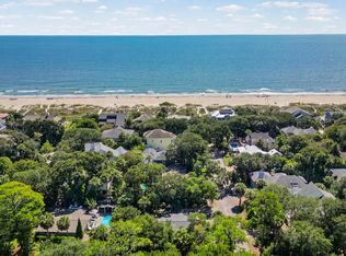 1 Robin St, Hilton Head Island, SC 29928