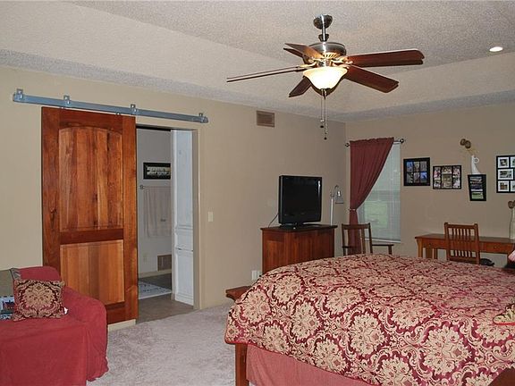 4th image of 1549 Fm 455