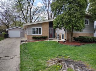 126 Warwick St, Park Forest, IL