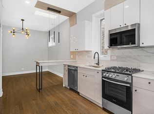 721 W Melrose St #2R, Chicago, IL 60657