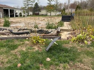 221 Woodland Trails Dr #221, Collinsville, IL 62234