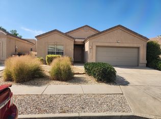 8005 Oso Abrazo Dr NE, Albuquerque, NM 87122