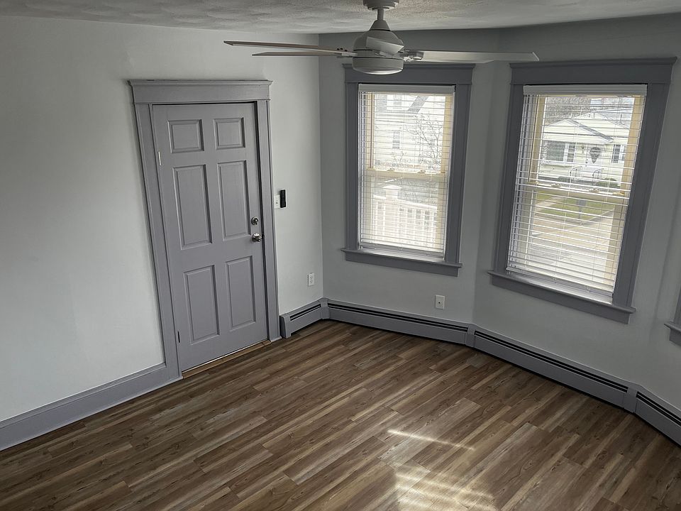 1st image of 134-136 N Hull St #2