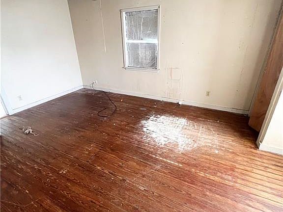 5th image of 412 Avenue F
