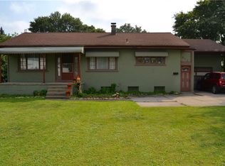 671 Mineral Springs Rd, Buffalo, NY 14224