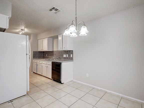 2nd image of 1801 Mearns Meadow Blvd #B