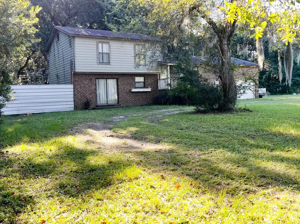 33 Mattis Dr, Saint Helena Island, SC 29920