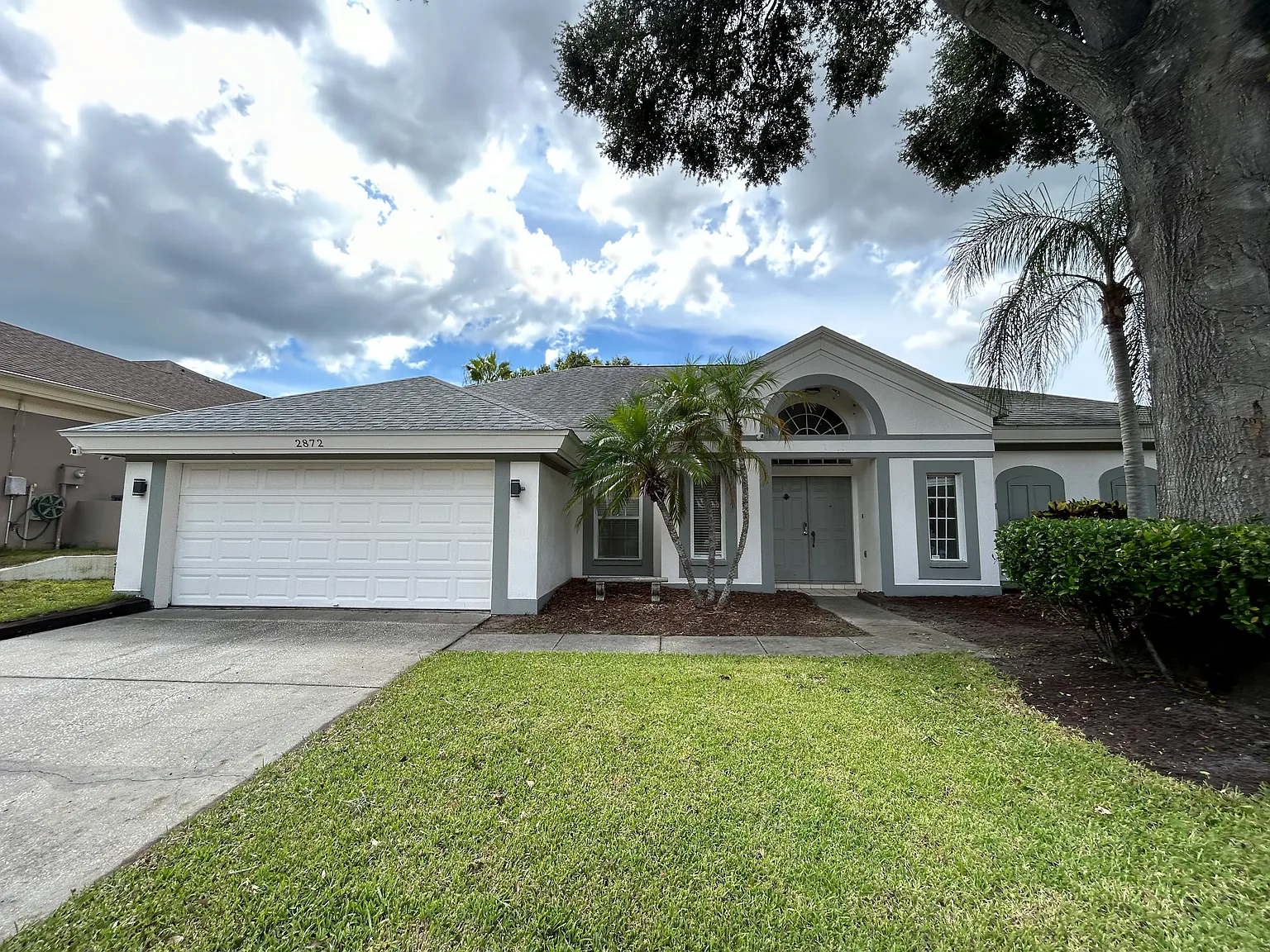 4 bed, 3.5 bath, 2371 sqft, $3,900 — Photo 2