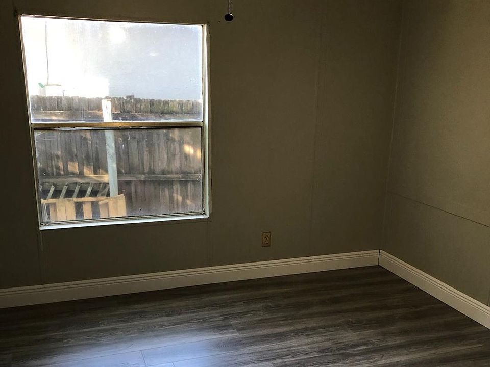 1st image of 4463 67th St N