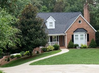 6045 Stone Bluff Dr, Clemmons, NC 27012