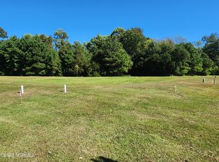 121 Whispering Pine Lane, Holly Ridge, NC 28445