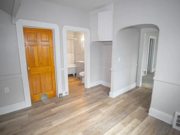 3304 W 46th St Unit 1, Cleveland, OH 44102