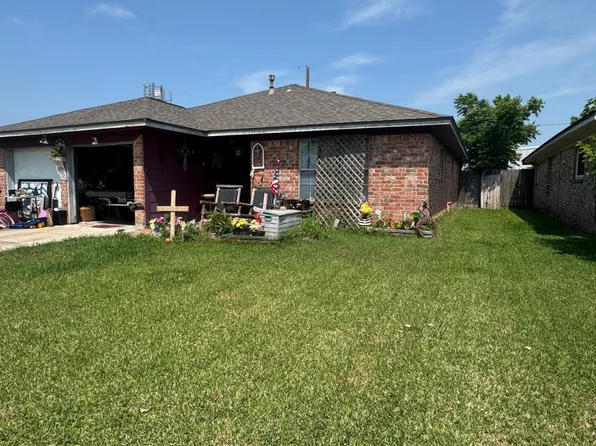 1609 Canary Cir, League City, TX 77573