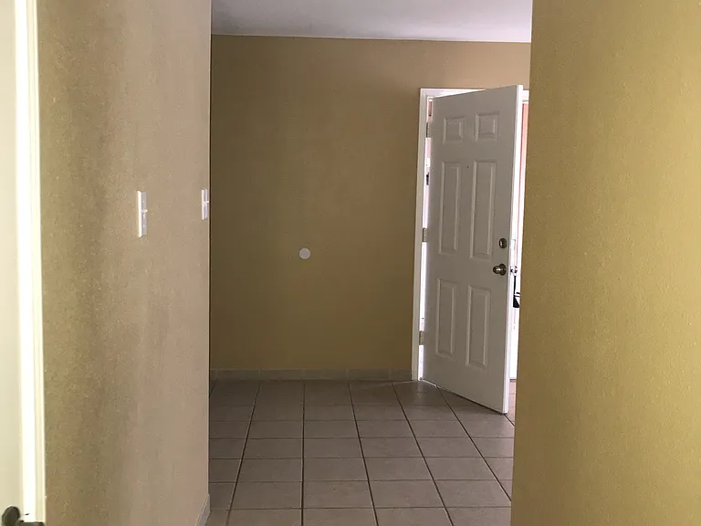 106 S Bryan Rd — Photo 5