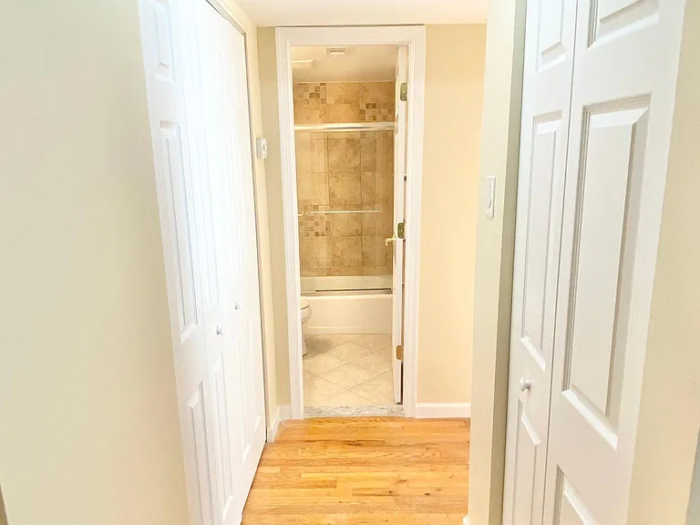 5212 E St SE #21 — Photo 7
