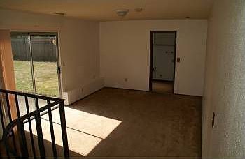 3rd image of 920 194th St E