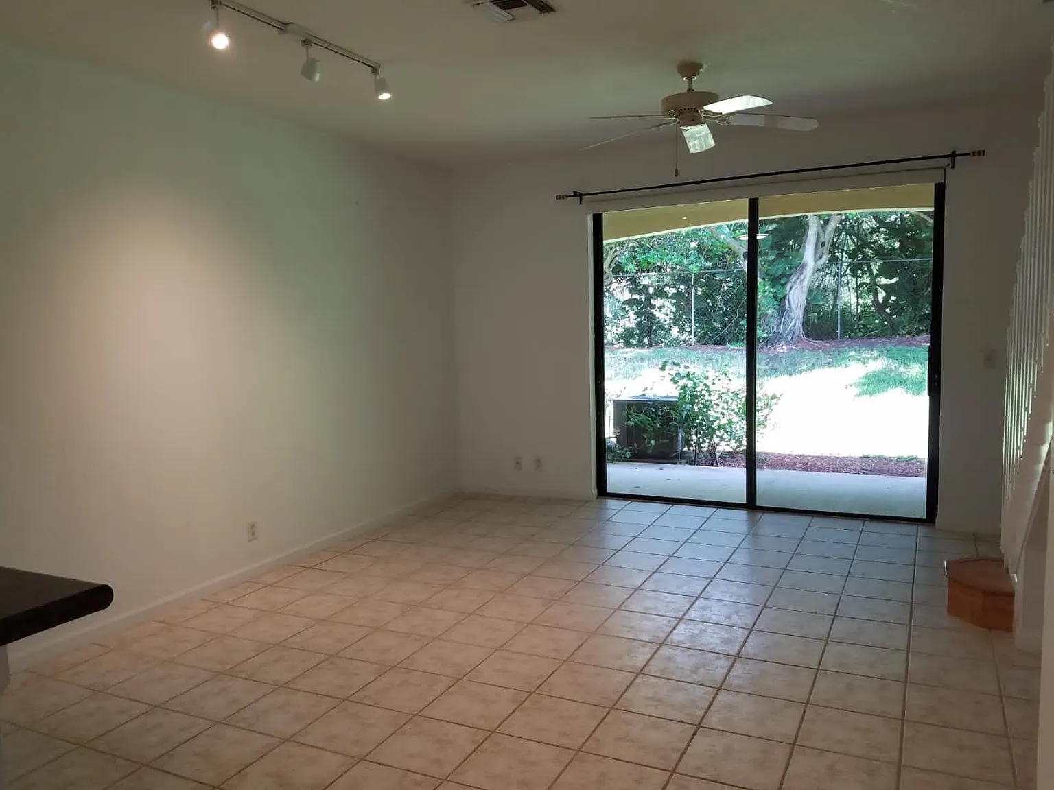 2 bed, 1.5 bath, 1400 sqft, $2,750 — Photo 4