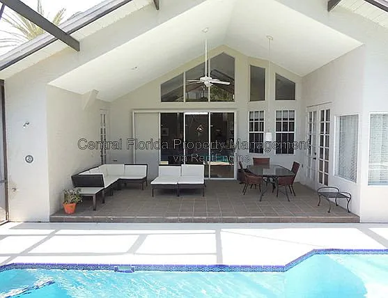 8497 Island Palm Cir — Photo 12