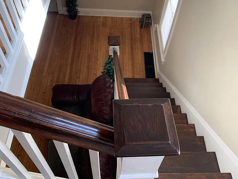 621 Stealey Ave — Photo 6