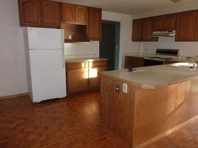 2nd image of 1209 Stromberg Ave