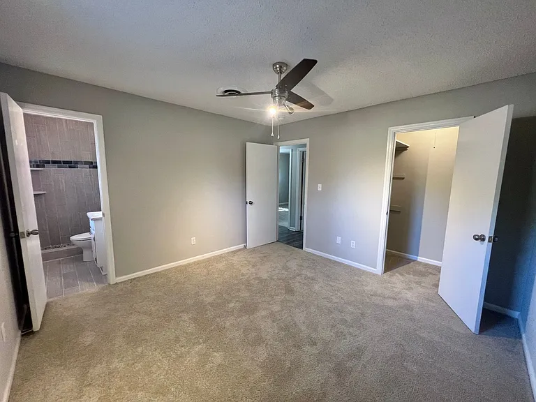 4120 Englewood Dr — Photo 18