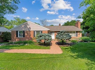 923 Hillcrest Ave SW, North Canton, OH 44720