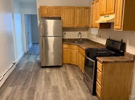 94 North St, Jersey City, NJ