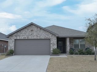 2816 Andesite Ln, Fort Worth, TX 76108