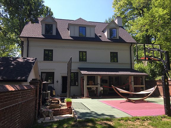 2nd image of 711 Middle Polo Dr