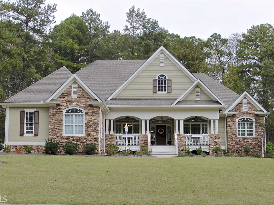 1st image of 901 Dogwood Trl