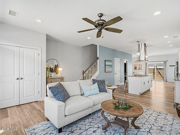 3rd image of 4409 Indigo Slate Way