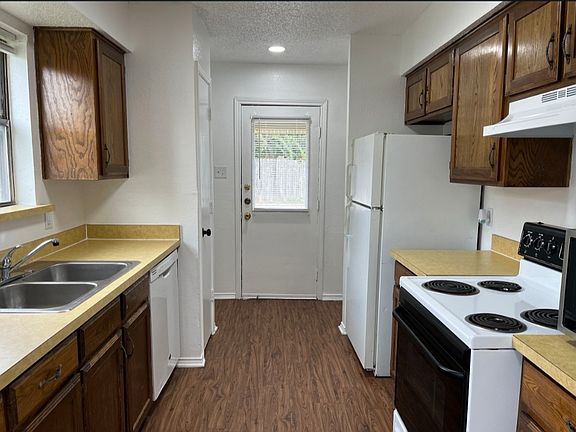 5th image of 5625 Hearthwood Ct