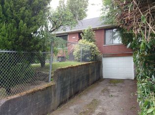 9816 60th Ave S, Seattle, WA 98118