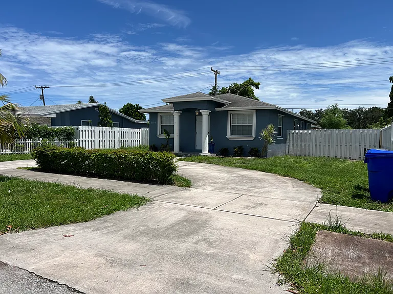6324 Taylor St — Photo 28
