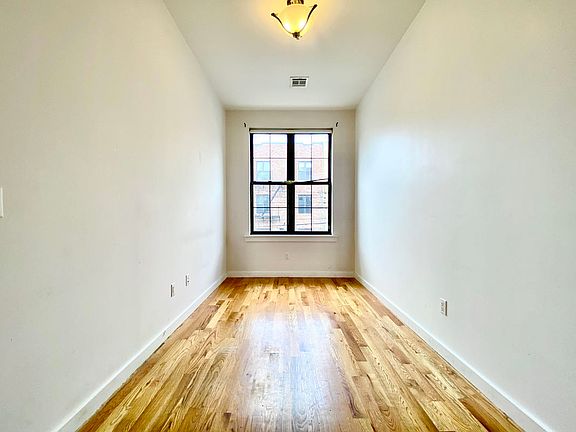 3rd image of 290 Stockholm St APT 3