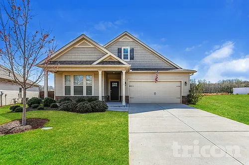 910 Deepwood Ct Photo 1