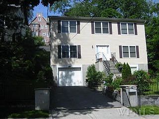 1st image of 7 Leighton Ave