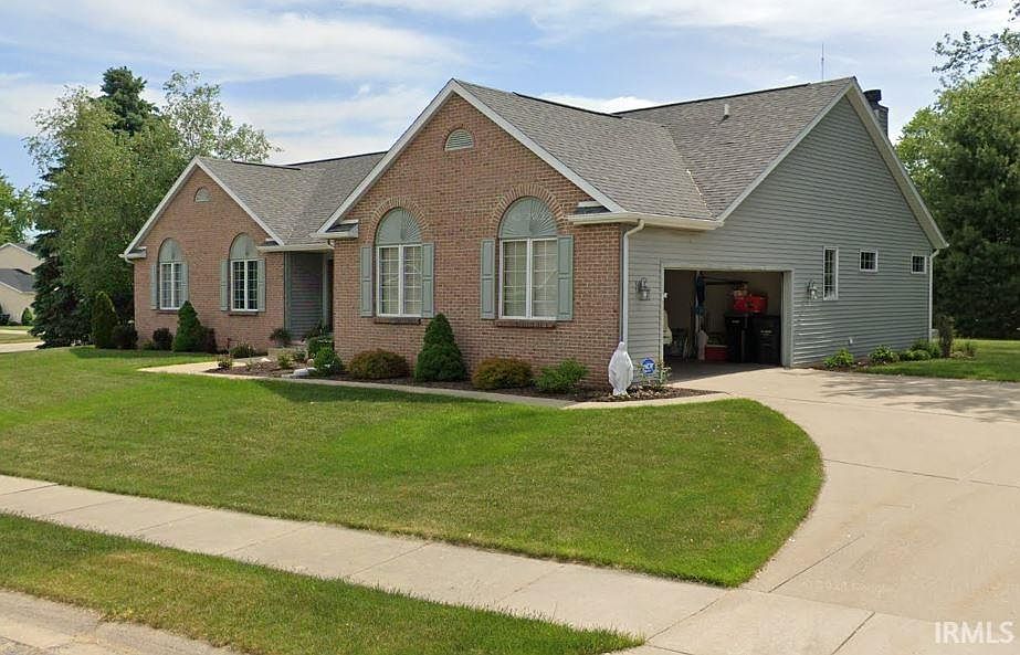 1412 Stone Trl, South Bend, IN 46614 Zillow