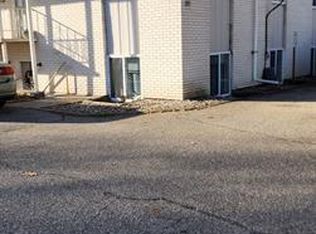 123 2nd Ave - 7, Plainwell, MI 49080