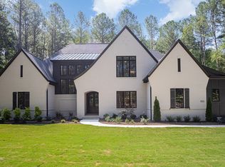 3825 Whitfield Rd, Chapel Hill, NC 27514