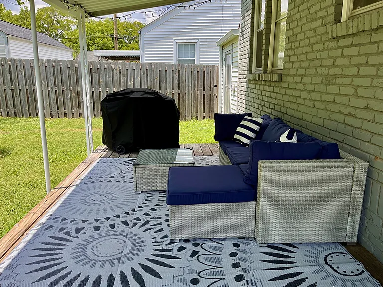Malquin Dr — Photo 6