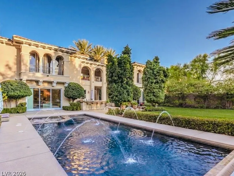 11857 Oakland Hills Dr — Photo 16