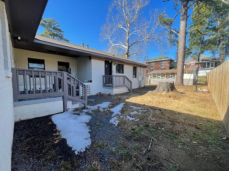 362 Boulevard St — Photo 10