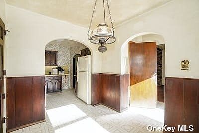 5th image of 26 Croydon Dr