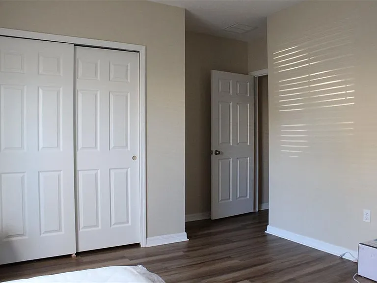 1408 Lanier Point Pl — Photo 13