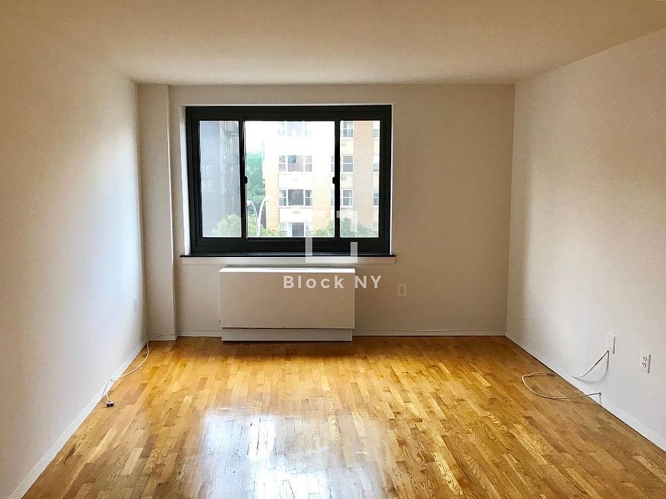 2nd image of 284 Mott St APT 5Q