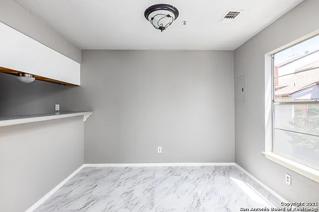 10527 Perrin Beitel Rd #B209 — Photo 13